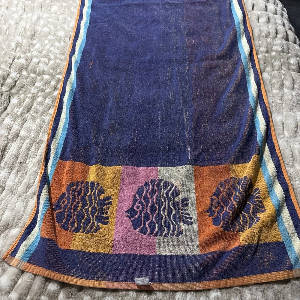 Vintage 90's Y2K Retro Large Beach Towel Fish Multicolored Stripes